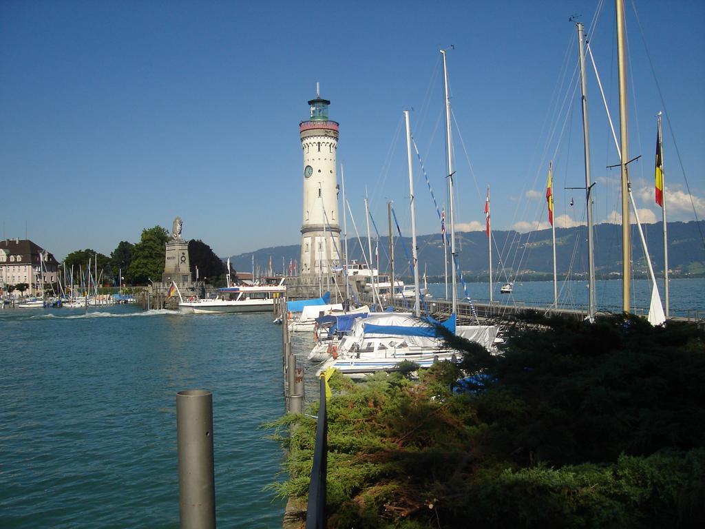 Haus Im Zitronengaessele Appartement Lindau  Buitenkant foto